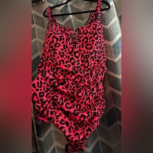 Torrid Slim Fix Lattice Front One Piece Swimsuit Leopard Neon Blush Size 5x NWT